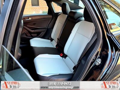 2020 Volkswagen Jetta R-Line   - Photo 22 - Sherman Oaks, CA 91403-1701