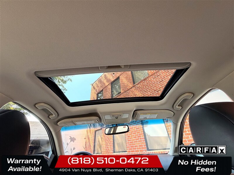 2011 INFINITI G37 Sedan x   - Photo 11 - Sherman Oaks, CA 91403-1701