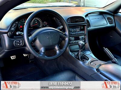 2002 Chevrolet Corvette   - Photo 11 - Sherman Oaks, CA 91403-1701