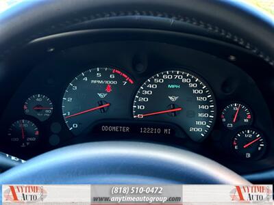 2002 Chevrolet Corvette   - Photo 12 - Sherman Oaks, CA 91403-1701