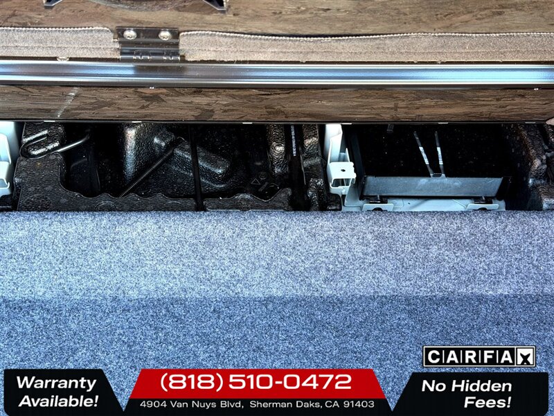 2009 Saab 9-3 2.0T SportCombi   - Photo 24 - Sherman Oaks, CA 91403-1701