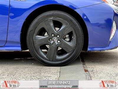 2018 Toyota Prius Three Touring   - Photo 28 - Sherman Oaks, CA 91403-1701