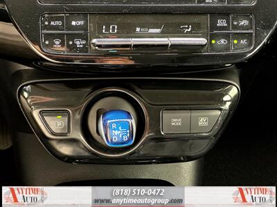 2018 Toyota Prius Three Touring   - Photo 19 - Sherman Oaks, CA 91403-1701