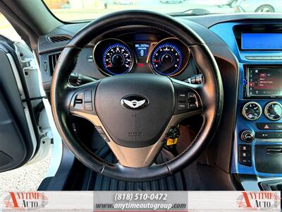 2013 Hyundai Genesis Coupe 2.0T   - Photo 18 - Sherman Oaks, CA 91403-1701