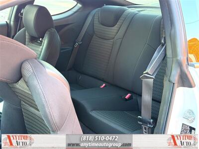 2013 Hyundai Genesis Coupe 2.0T   - Photo 12 - Sherman Oaks, CA 91403-1701