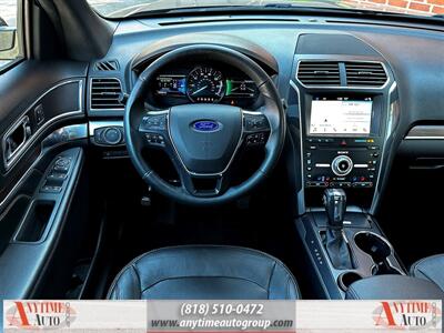 2019 Ford Explorer Limited   - Photo 11 - Sherman Oaks, CA 91403-1701