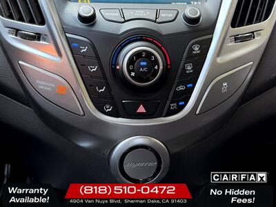 2013 Hyundai VELOSTER   - Photo 15 - Sherman Oaks, CA 91403-1701