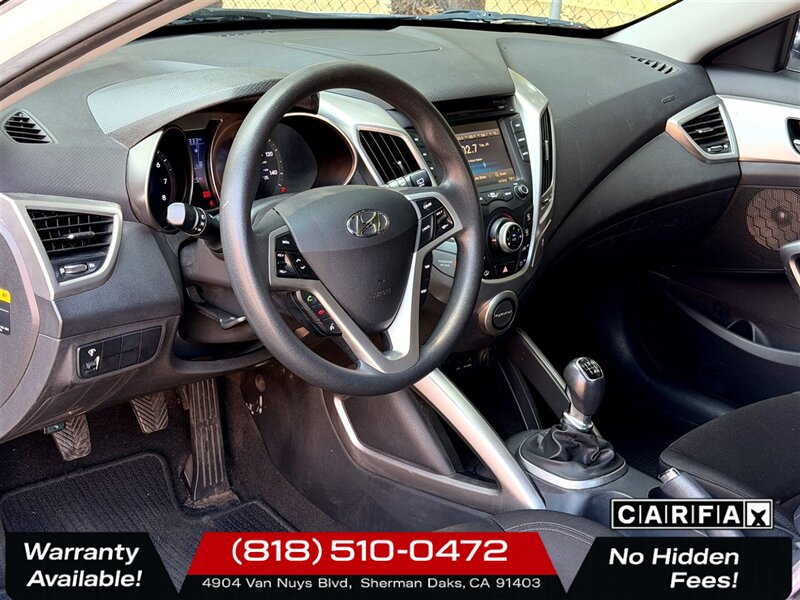 2013 Hyundai VELOSTER   - Photo 10 - Sherman Oaks, CA 91403-1701