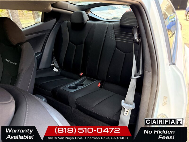 2013 Hyundai VELOSTER   - Photo 12 - Sherman Oaks, CA 91403-1701