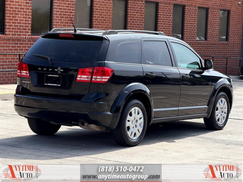 2016 Dodge Journey SE   - Photo 7 - Sherman Oaks, CA 91403-1701