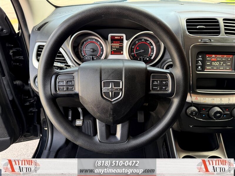 2016 Dodge Journey SE   - Photo 19 - Sherman Oaks, CA 91403-1701