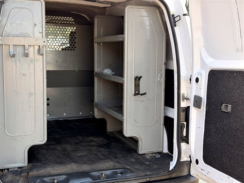 2019 Nissan NV200 S - Photo 18 - Sherman Oaks, CA 91403-1701