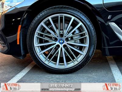 2018 BMW 530e iPerformance   - Photo 26 - Sherman Oaks, CA 91403-1701