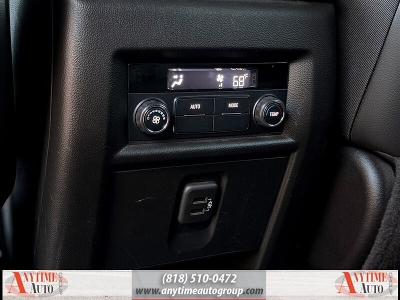 2019 Chevrolet Traverse 3LT - Photo 21 - Sherman Oaks, CA 91403-1701