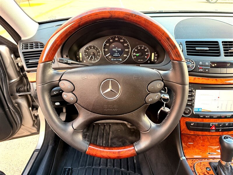2007 Mercedes-Benz E 350 4MATIC   - Photo 19 - Sherman Oaks, CA 91403-1701