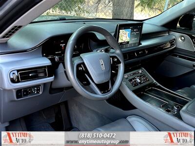 2020 Lincoln Aviator Reserve   - Photo 13 - Sherman Oaks, CA 91403-1701