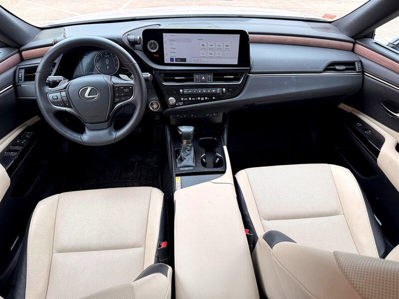 2023 Lexus ES 350   - Photo 10 - Sherman Oaks, CA 91403-1701