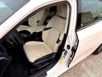 2023 Lexus ES 350   - Photo 14 - Sherman Oaks, CA 91403-1701