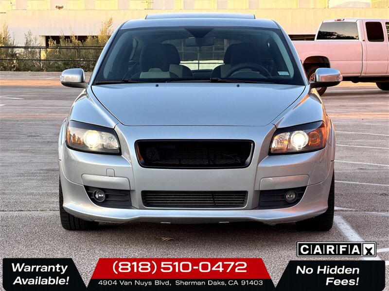 2009 Volvo C30 T5 R-Design   - Photo 2 - Sherman Oaks, CA 91403-1701