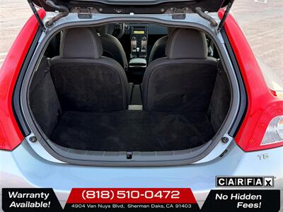 2009 Volvo C30 T5 R-Design   - Photo 18 - Sherman Oaks, CA 91403-1701