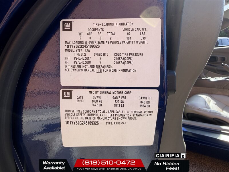 2004 Chevrolet Corvette   - Photo 13 - Sherman Oaks, CA 91403-1701