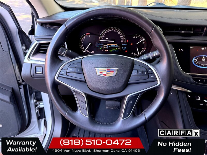 2017 Cadillac XT5 Luxury   - Photo 21 - Sherman Oaks, CA 91403-1701