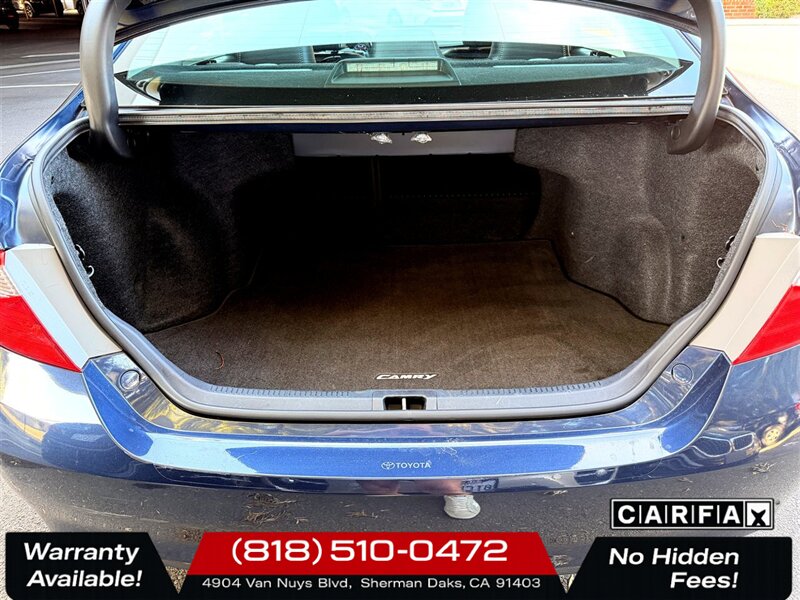 2016 Toyota Camry SE - Photo 26 - Sherman Oaks, CA 91403-1701