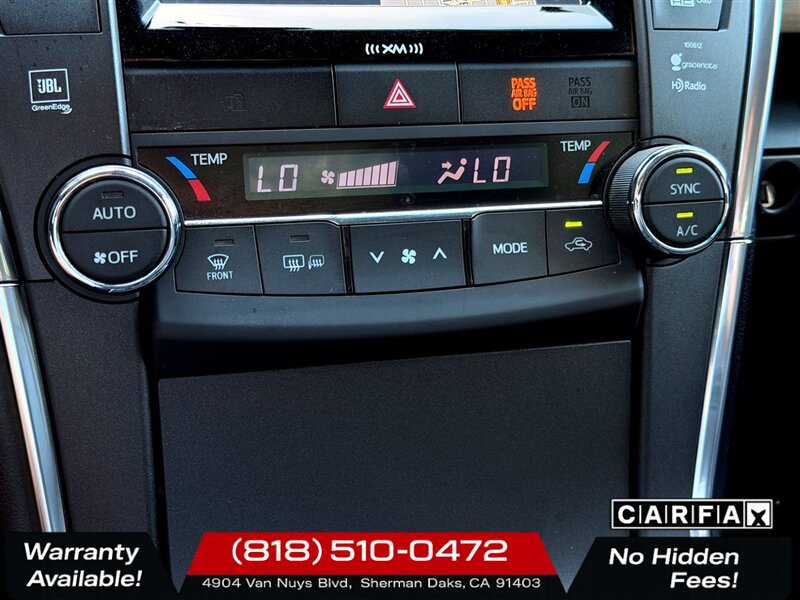 2016 Toyota Camry SE - Photo 19 - Sherman Oaks, CA 91403-1701