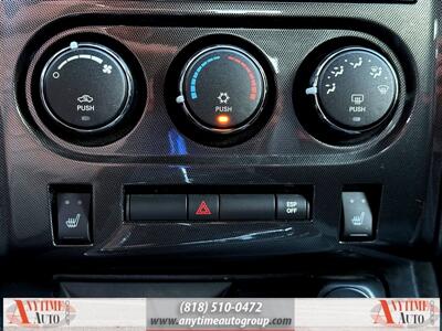 2009 Dodge Challenger SRT8   - Photo 18 - Sherman Oaks, CA 91403-1701