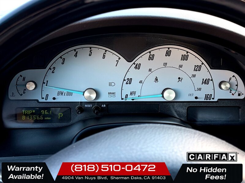 2002 Ford Thunderbird Deluxe - Photo 17 - Sherman Oaks, CA 91403-1701