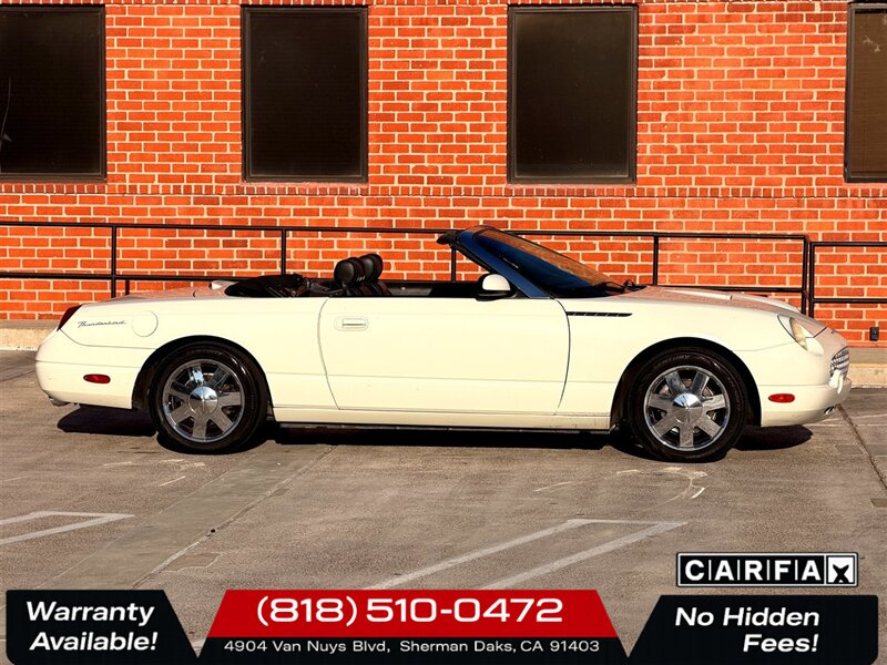 2002 Ford Thunderbird Deluxe - Photo 8 - Sherman Oaks, CA 91403-1701