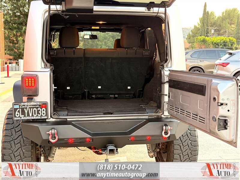 2016 Jeep Wrangler Unlimited Sport - Photo 22 - Sherman Oaks, CA 91403-1701
