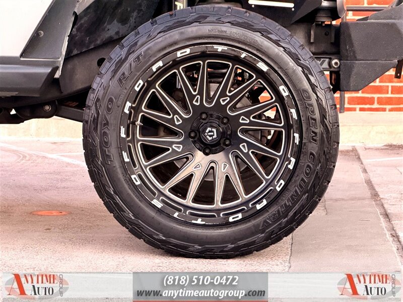 2016 Jeep Wrangler Unlimited Sport - Photo 32 - Sherman Oaks, CA 91403-1701