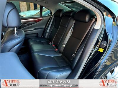 2008 Lexus LS 460   - Photo 24 - Sherman Oaks, CA 91403-1701