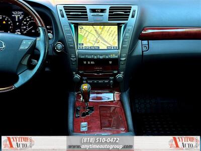 2008 Lexus LS 460   - Photo 11 - Sherman Oaks, CA 91403-1701