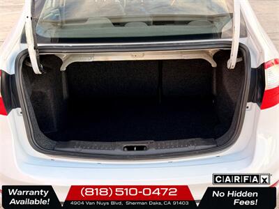 2017 Ford Fiesta SE - Photo 22 - Sherman Oaks, CA 91403-1701