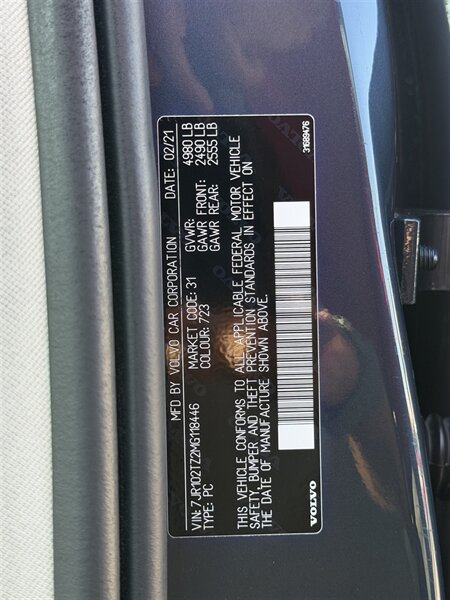 2021 Volvo S60 T5 Momentum - Photo 13 - Sherman Oaks, CA 91403-1701