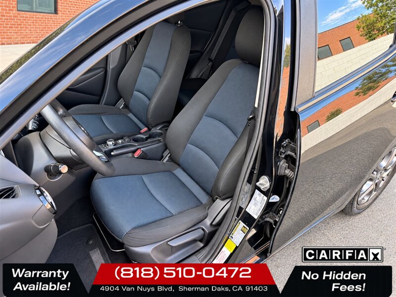 2020 Toyota Yaris Hatchback LE - Photo 14 - Sherman Oaks, CA 91403-1701