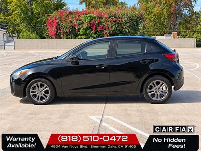 2020 Toyota Yaris Hatchback LE - Photo 4 - Sherman Oaks, CA 91403-1701