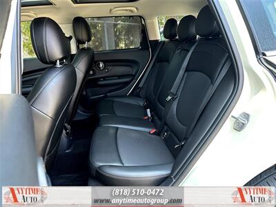 2016 MINI Clubman Clubman   - Photo 22 - Sherman Oaks, CA 91403-1701