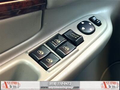 2002 Chevrolet Impala LS   - Photo 21 - Sherman Oaks, CA 91403-1701