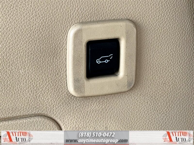 2016 Ford Expedition Limited - Photo 24 - Sherman Oaks, CA 91403-1701