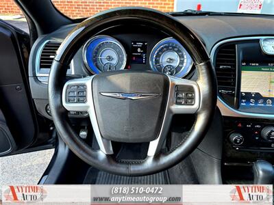 2013 Chrysler 300C   - Photo 20 - Sherman Oaks, CA 91403-1701