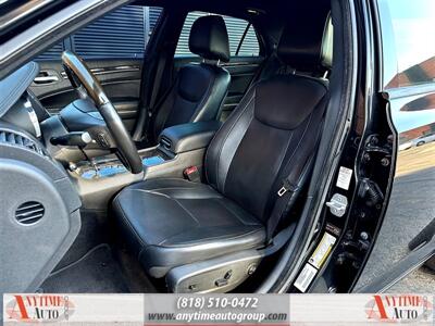 2013 Chrysler 300C   - Photo 13 - Sherman Oaks, CA 91403-1701