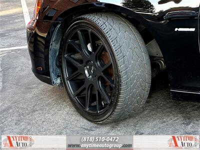 2013 Chrysler 300C   - Photo 29 - Sherman Oaks, CA 91403-1701