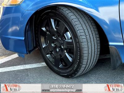 2011 Honda Civic LX   - Photo 23 - Sherman Oaks, CA 91403-1701