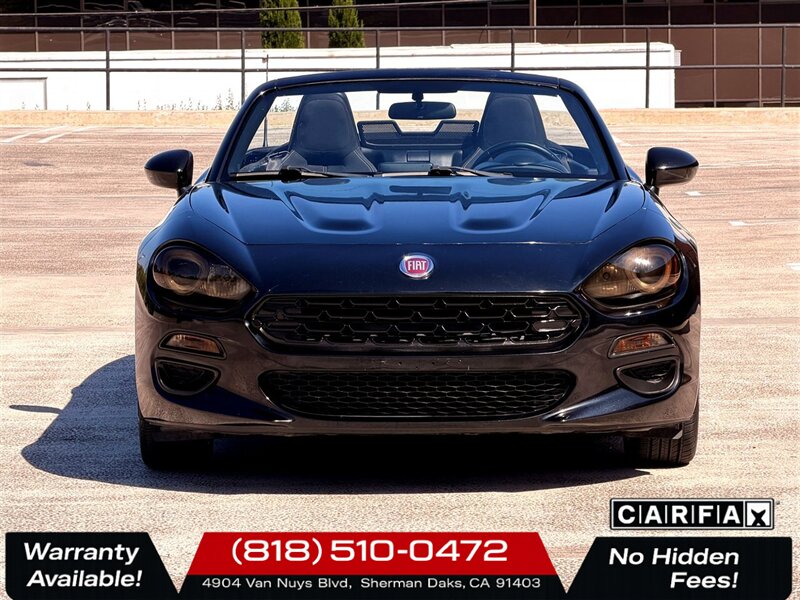 2017 FIAT 124 Spider Classica   - Photo 2 - Sherman Oaks, CA 91403-1701