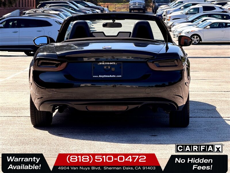 2017 FIAT 124 Spider Classica   - Photo 6 - Sherman Oaks, CA 91403-1701