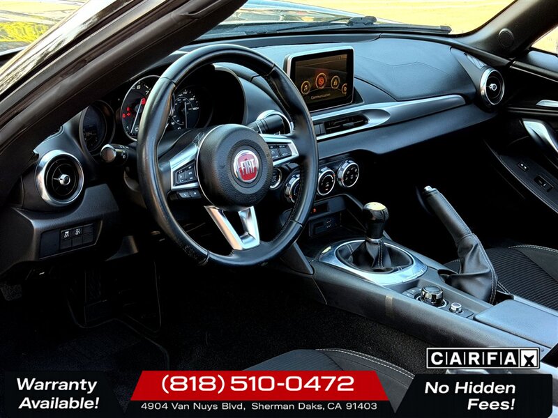 2017 FIAT 124 Spider Classica   - Photo 16 - Sherman Oaks, CA 91403-1701