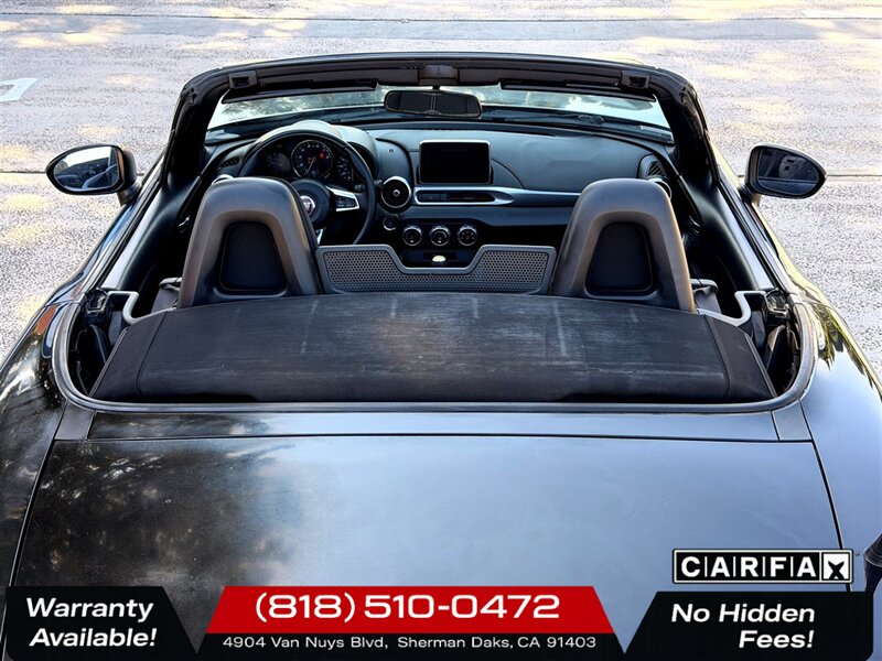 2017 FIAT 124 Spider Classica   - Photo 14 - Sherman Oaks, CA 91403-1701